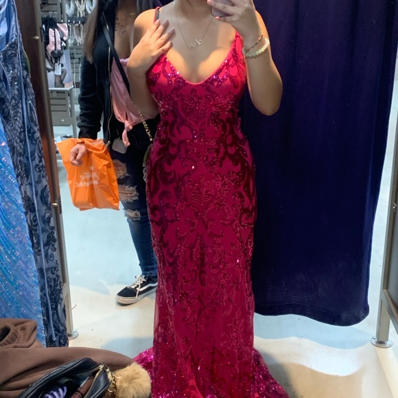 Pink glittery prom dress from Windsor - Picture 2 of 2